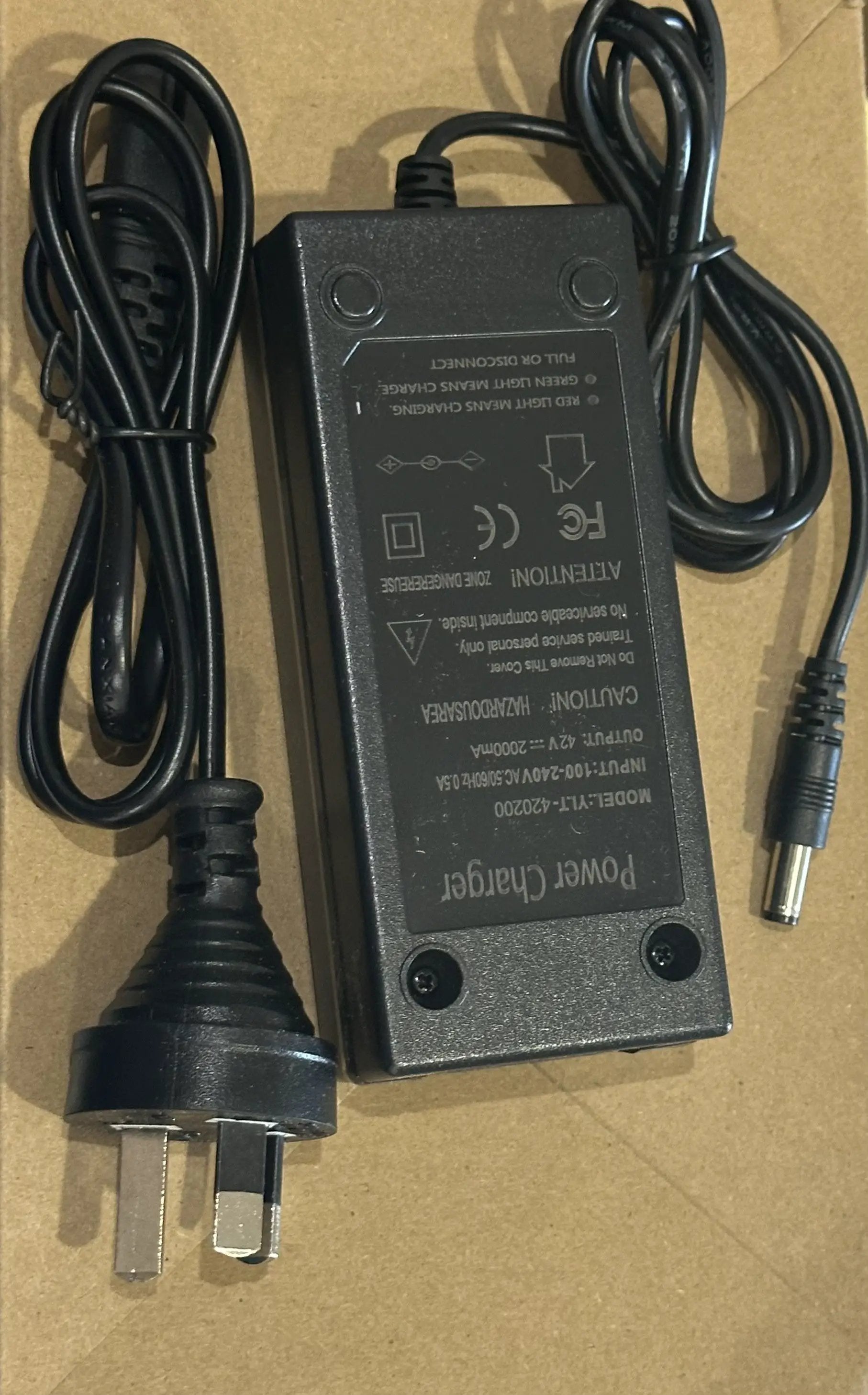 Zippi Rippa 12” & 16” - Charger AU by E-BIKE CHARGERS