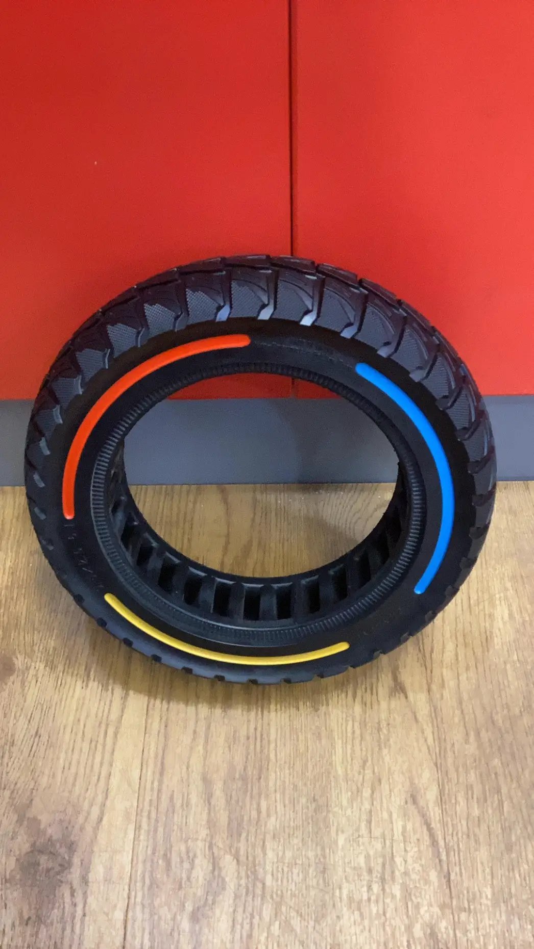 Escooter 9.5x2.5-6.1 Solid Tyre by SOLID TYRES