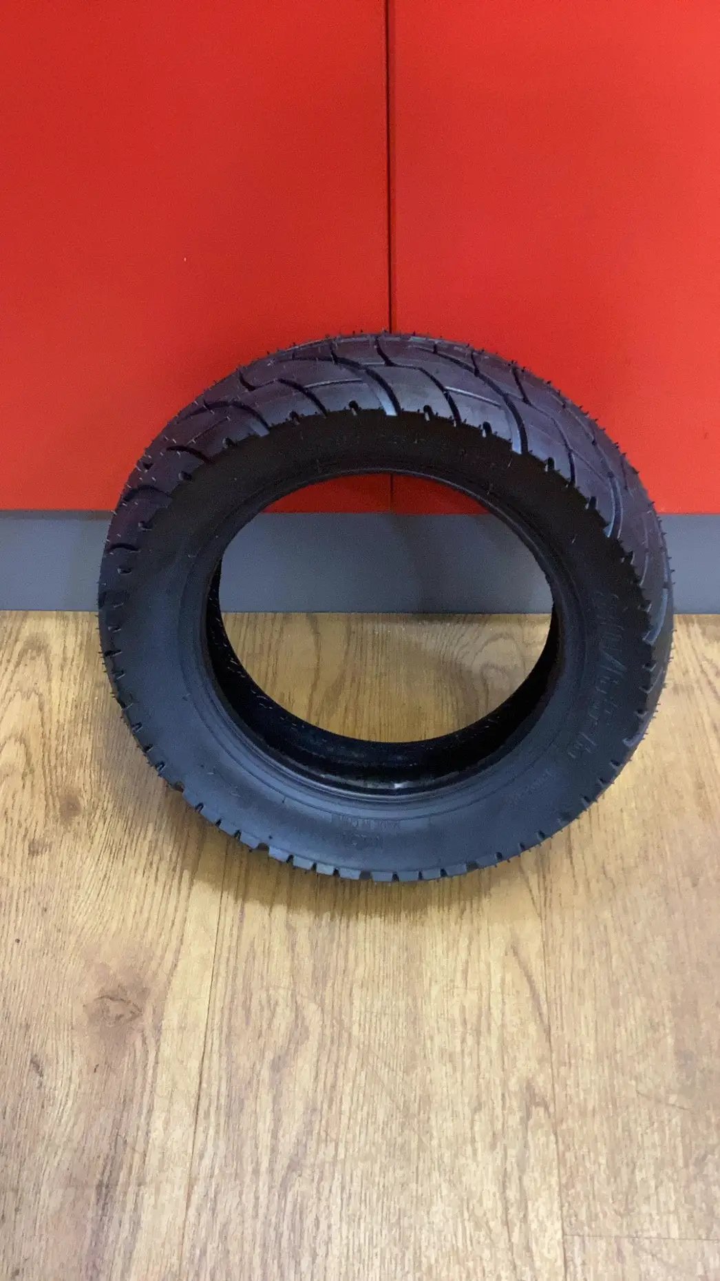 Escooter 80/65-6 Nuematic Tyre Jelly/Healing — 6671188