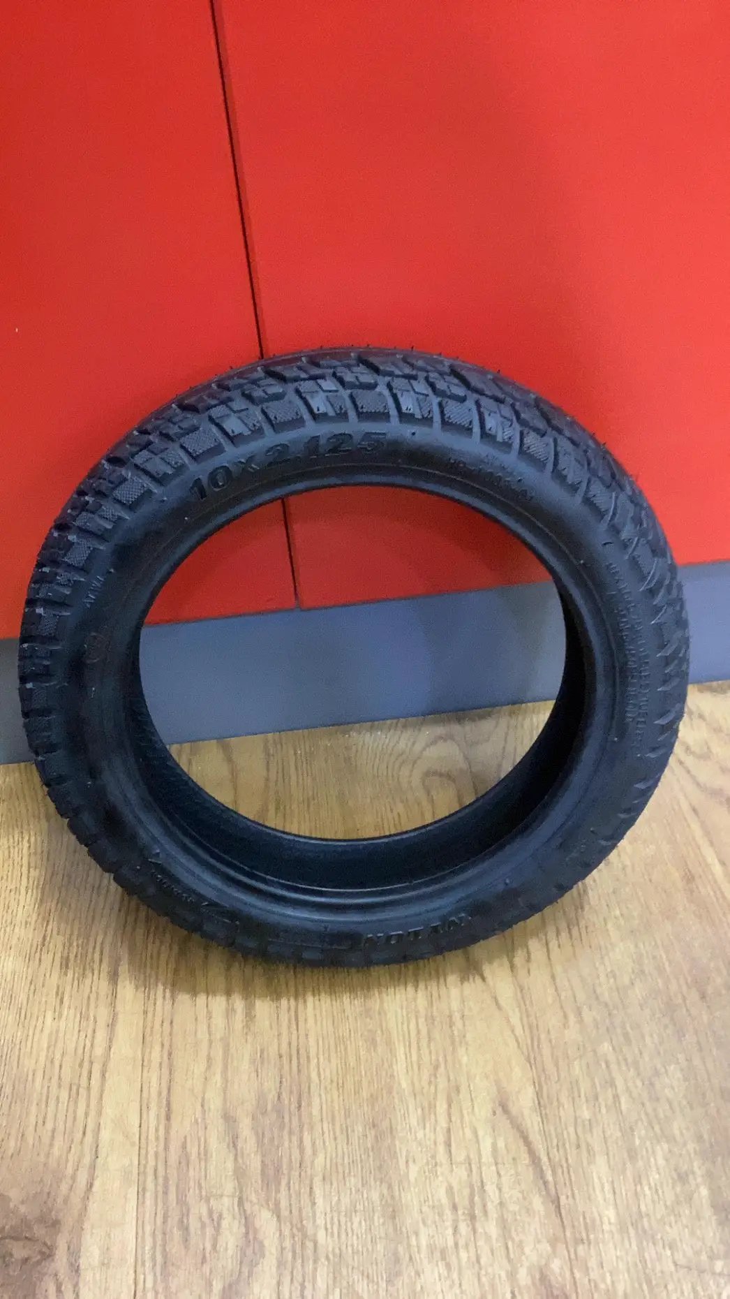 Escooter 10x2.125 Nuematic Tyre Jelly/Healing by JELLY/HEALING TYRES