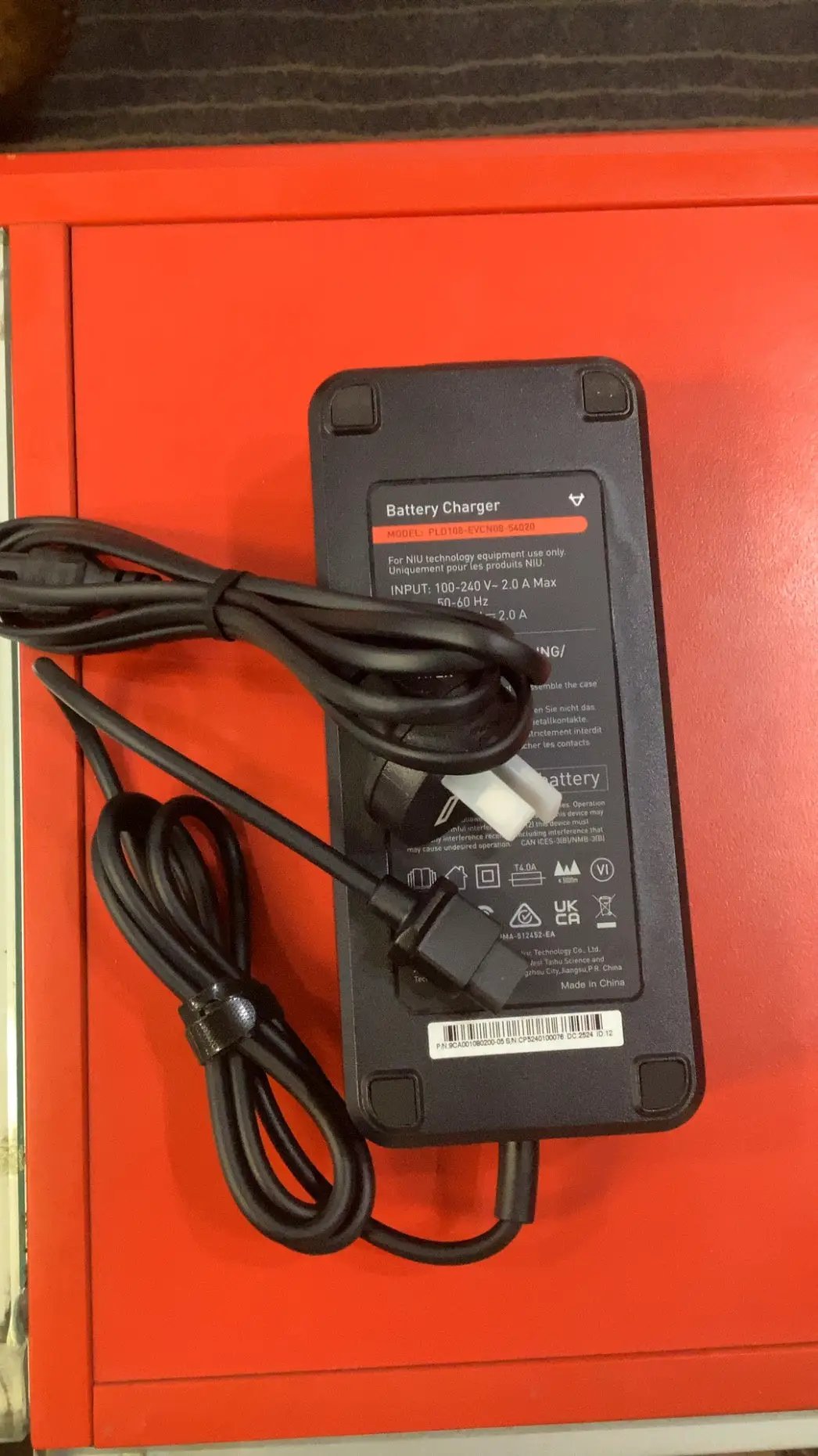 NIU KQI3 CHARGER by E-SCOOTER CHARGERS
