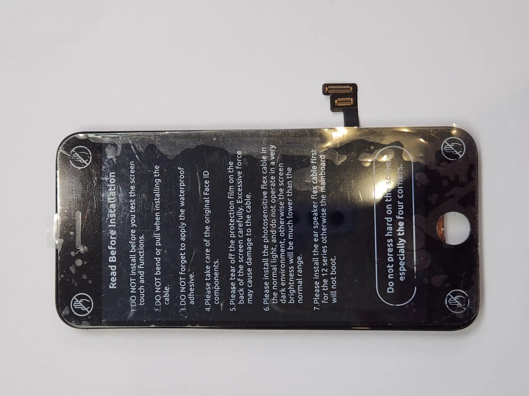iPhone 8 Screen Pulled - Black by PULLED PARTS