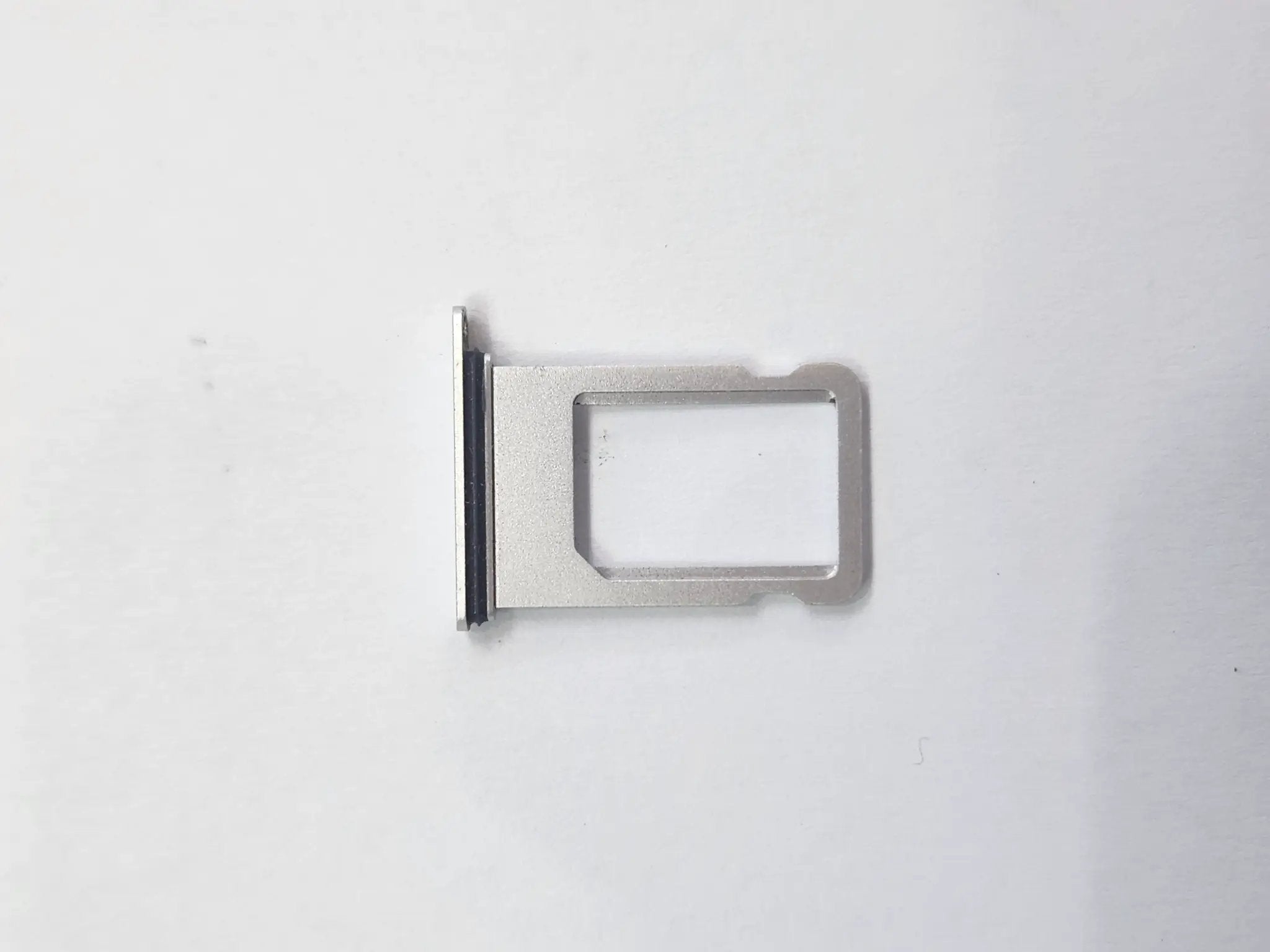 iphone 7/8/SE Sim Tray - OEM Pulled by PULLED PARTS