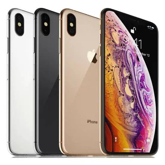 Refurbished iPhone XS by REFURBISHED PHONES