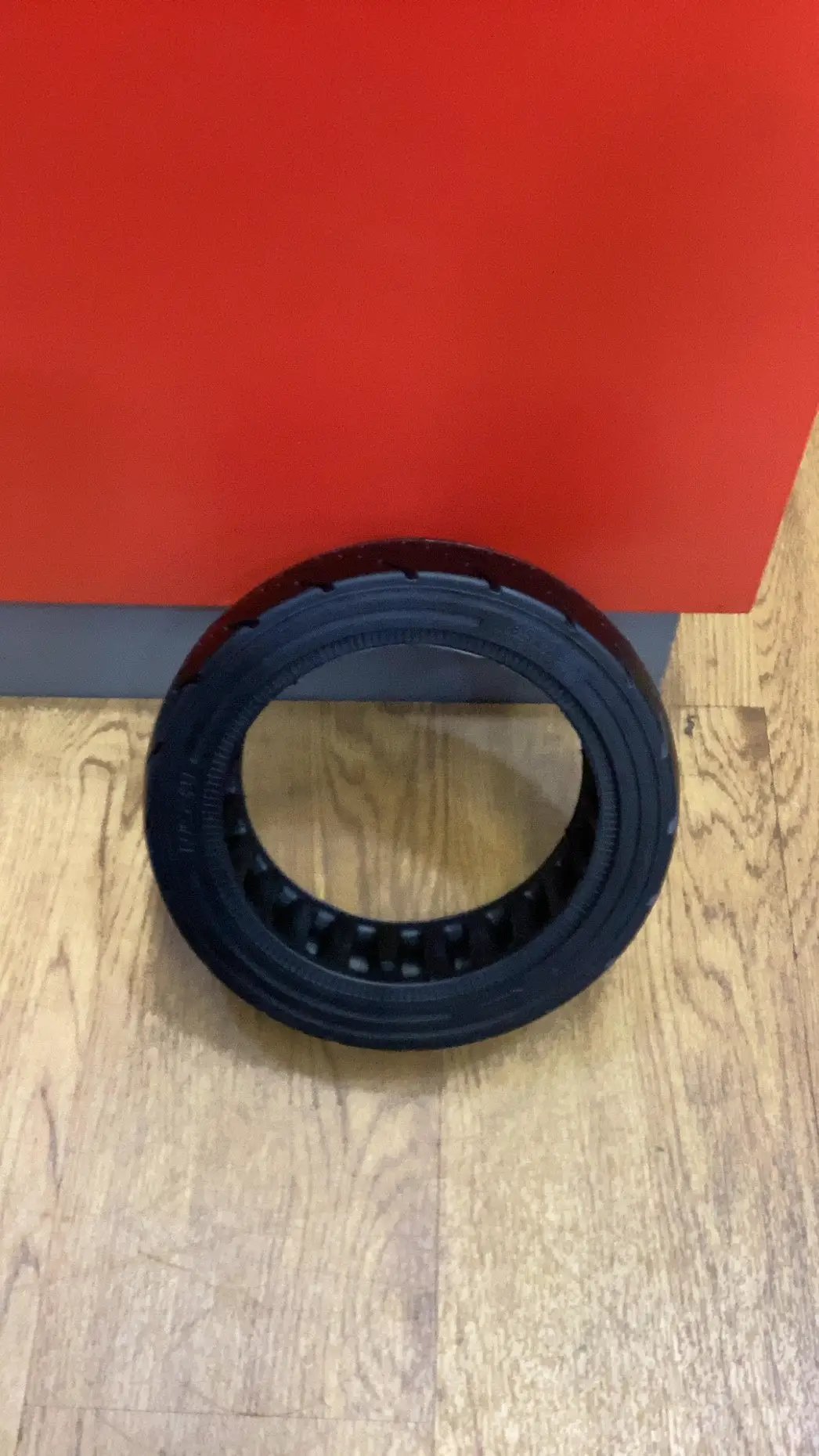 Escooter 8.5x2.5 Solid Tyre by SOLID TYRES