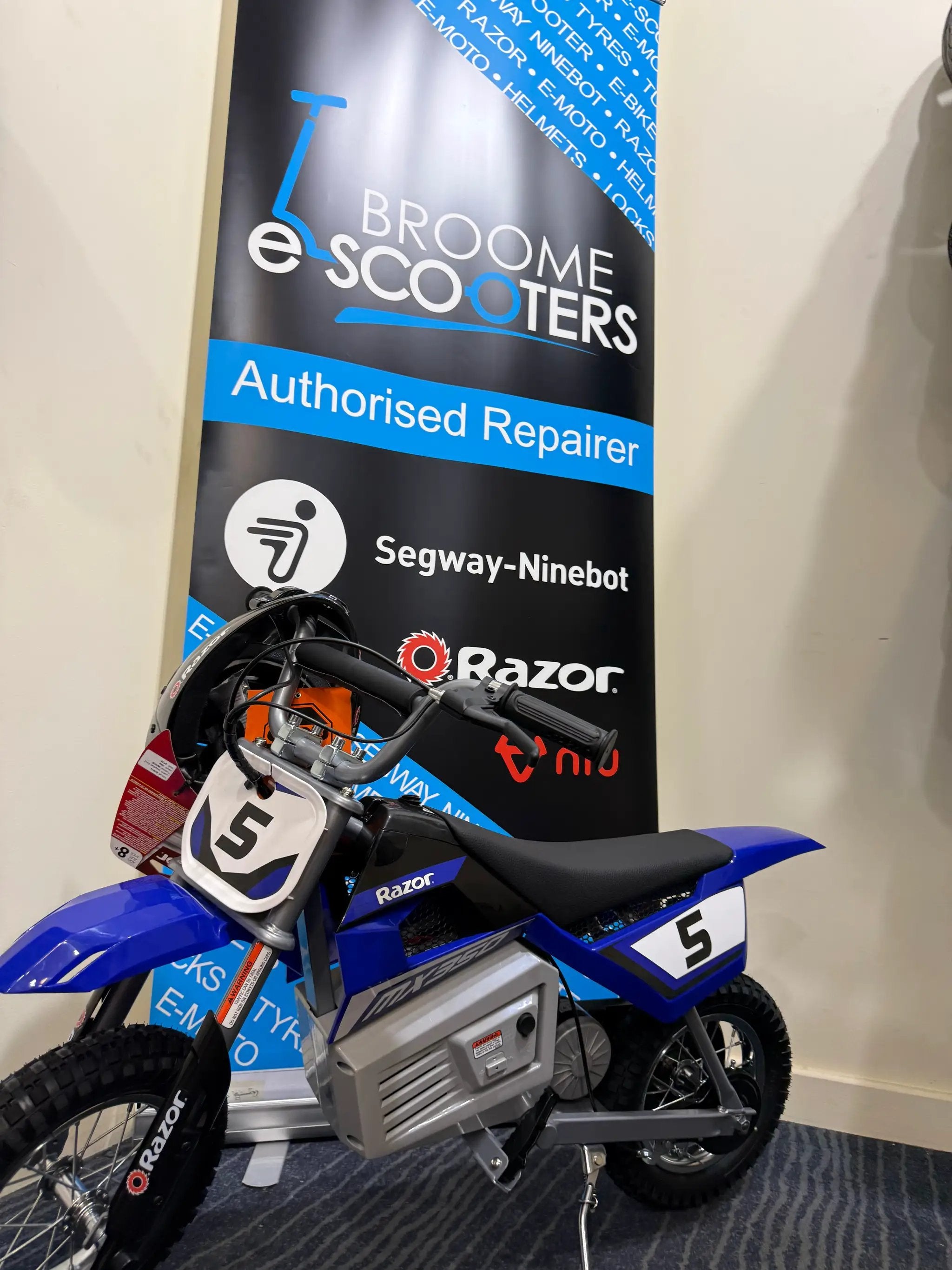 Razor MX350 Dirt Rocket Youth Sport Electric Motocross Bike - Blue Refresh for Kids 13+ by E-MOTO