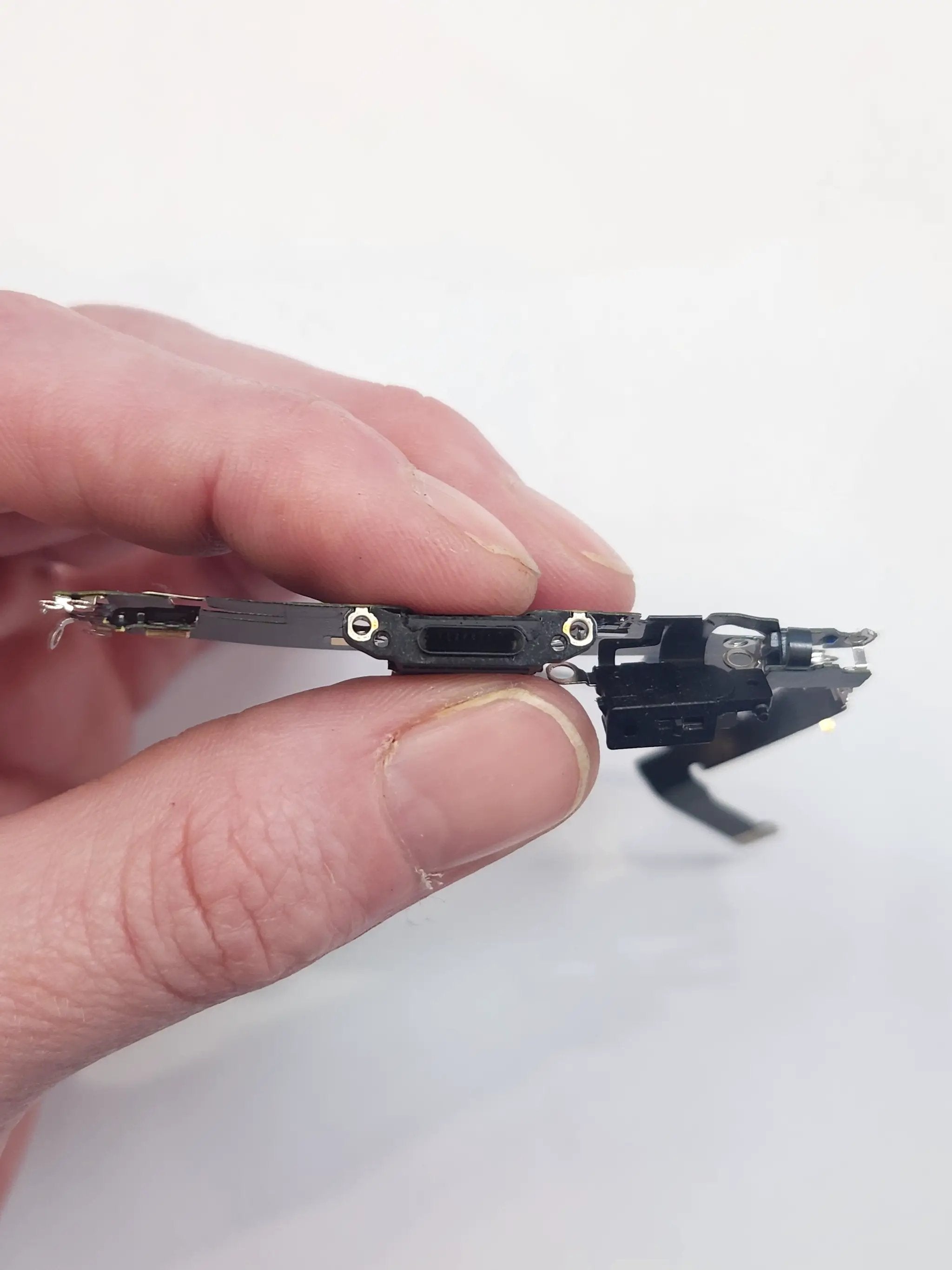 Charging Port Dock Flex Cable for iPhone 13 Pro Black - OEM Pulled by PULLED PARTS